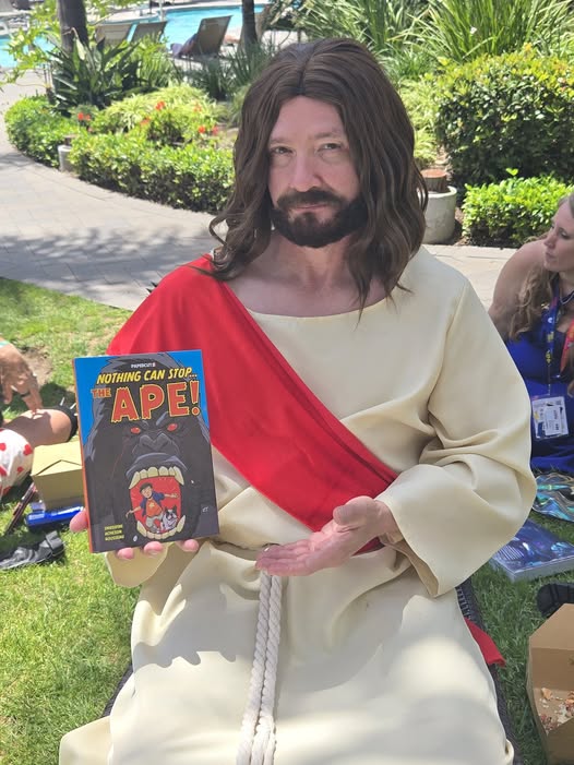 Jesus cosplayer at SDCC