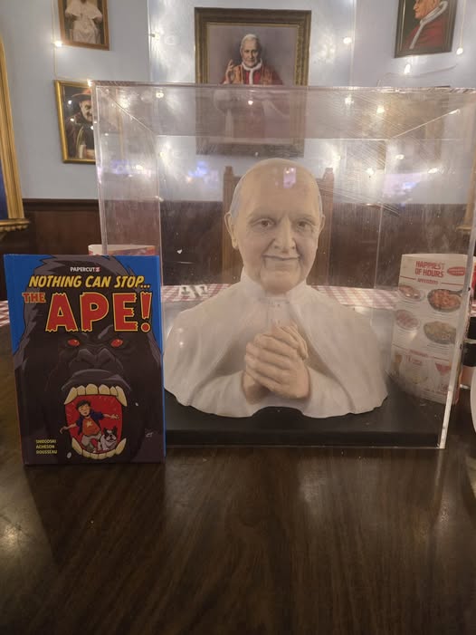 Pope cosplayer at SDCC